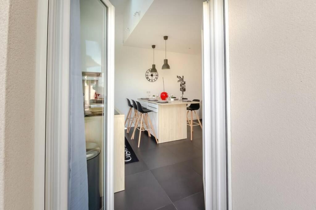 Appartamento New York House Villejust Esterno foto