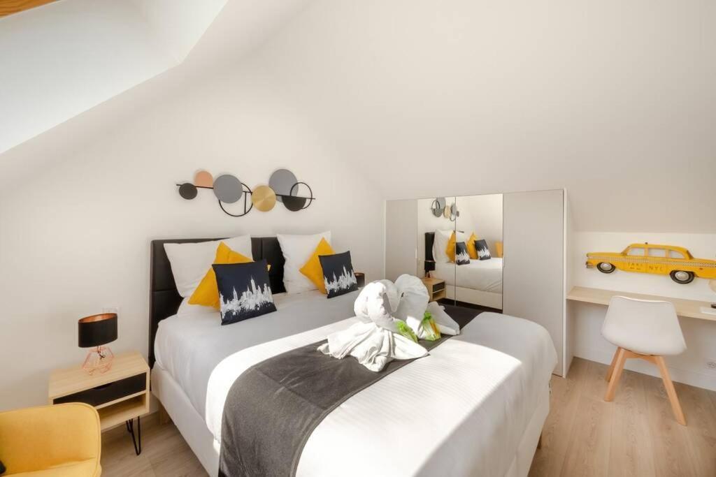 Appartamento New York House Villejust Esterno foto