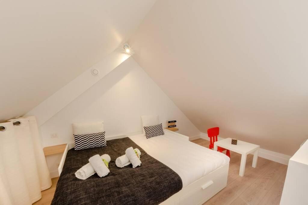 Appartamento New York House Villejust Esterno foto